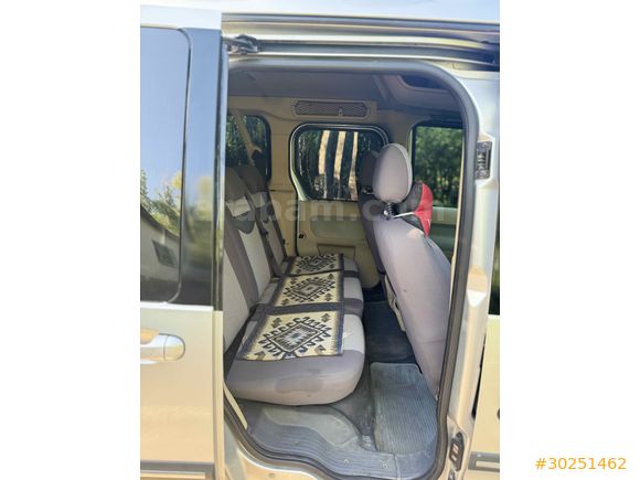 Sahibinden Ford Tourneo Connect 110PS 2010 Model 