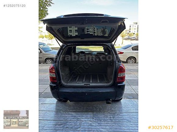 ÜNALOĞLUNDAN OTOMATİK 2005 TOCSON 2.0 CRDİ 4X4SANRUF DERİ ISITMA