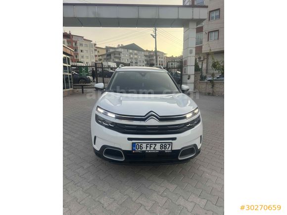 MEMURDAN-HATASIZ-2021 TRAFİĞE ÇIKIŞLI-63.000KM-YENİ BAKIMI YAPILDı