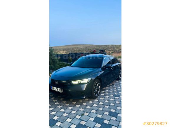 Hatasız  Honda Civic 1.5 i-VTEC Eco Executive Plus 2022 Model 