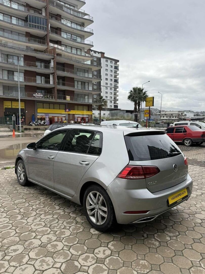 Galeriden Volkswagen Golf 1.4 TSi Comfortline 2018 Model Hatay 245.000 km Gri 5