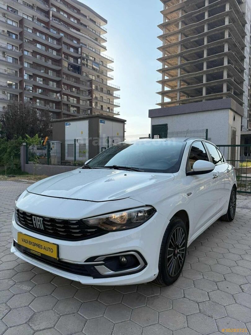 Galeriden Fiat Egea 1.3 Multijet Easy Plus 2022 Model Hatay 155.000 km Beyaz 4