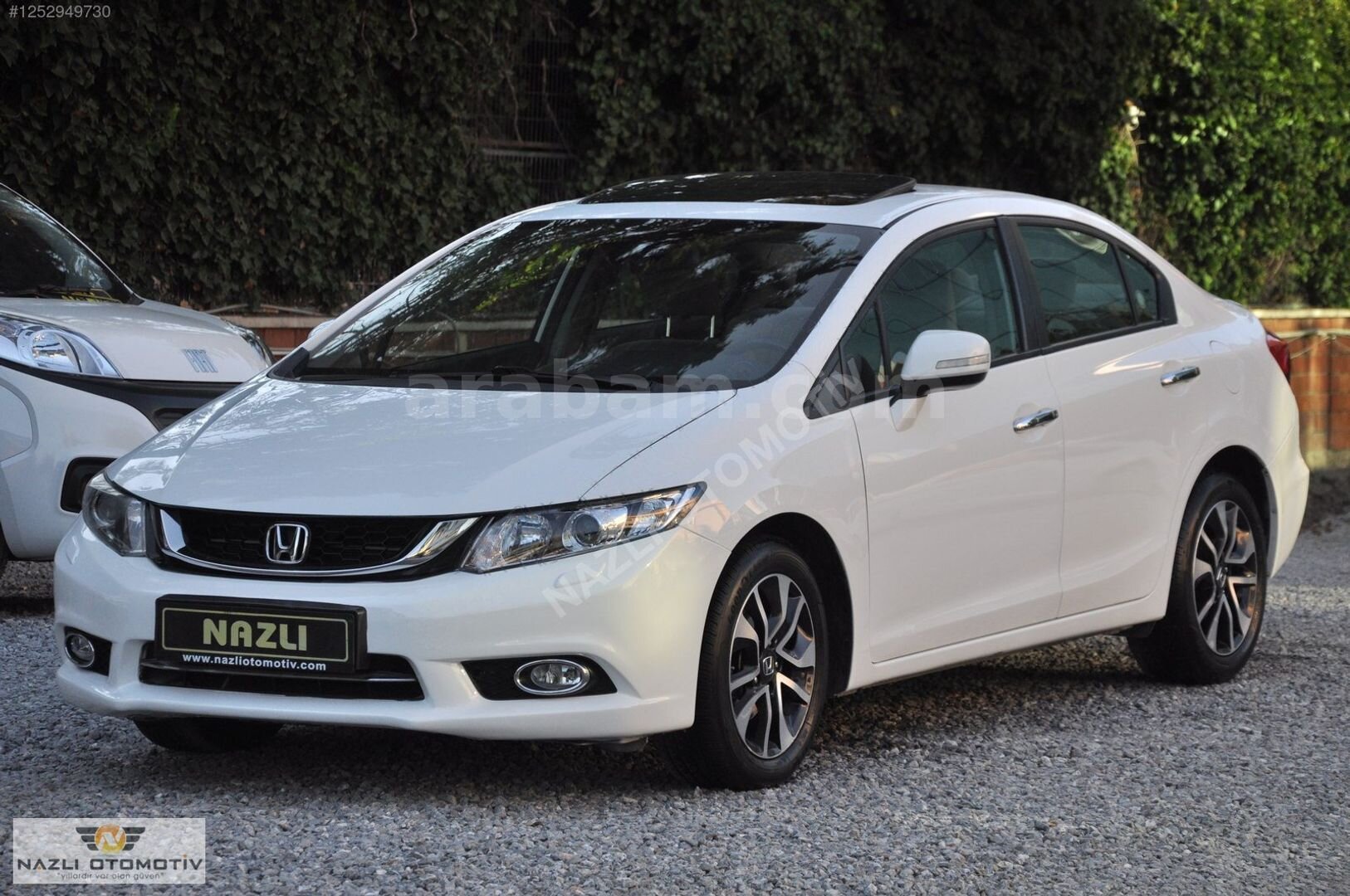 Galeriden Honda Civic 1.6i VTEC Eco Elegance 2015 Model İstanbul 176.000 km Beyaz 1