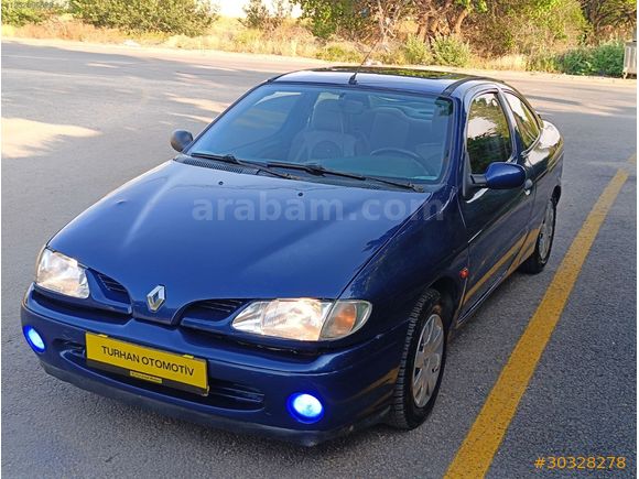 **98 MODEL FUL+FULL SANRUFLU 1.6 MEGAN 220 BİNDE KUSURSUZ**