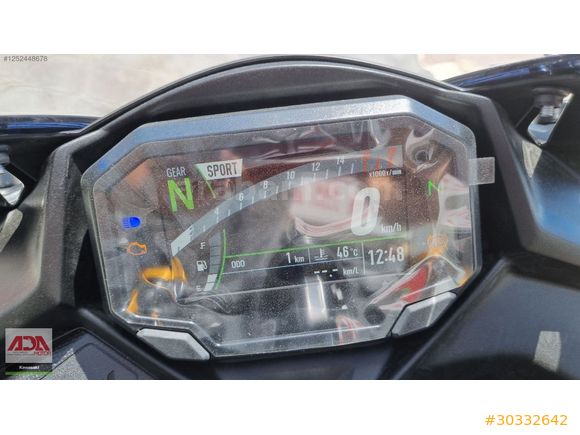 Galeriden Kawasaki Ninja ZX-4R 2025 Model Konya 0 km Siyah