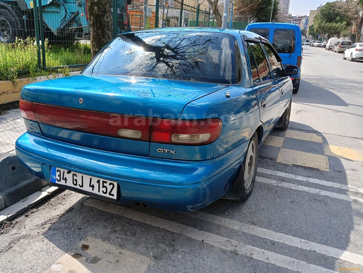 Sahibinden Kia Sephia 1.6 GTX 1998 Model İstanbul 333.000 km Mavi 4