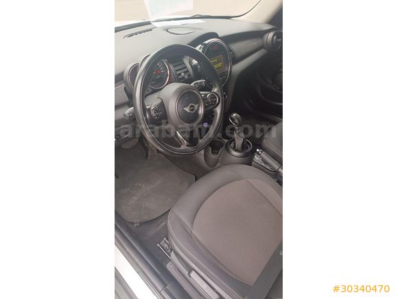 ÖĞRETMENDEN 2015 MINI COOPER DEĞİŞENSİZ KAZASIZ - CAM TAVAN
