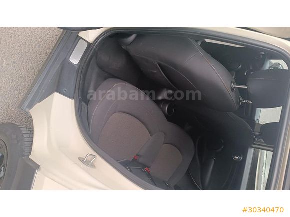 ÖĞRETMENDEN 2015 MINI COOPER DEĞİŞENSİZ KAZASIZ - CAM TAVAN