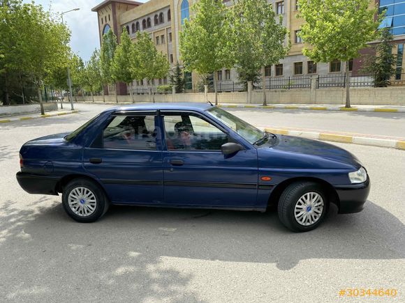 Acil!!! 
Sahibinden Ford Escort 1.6 CL 1997 Model 