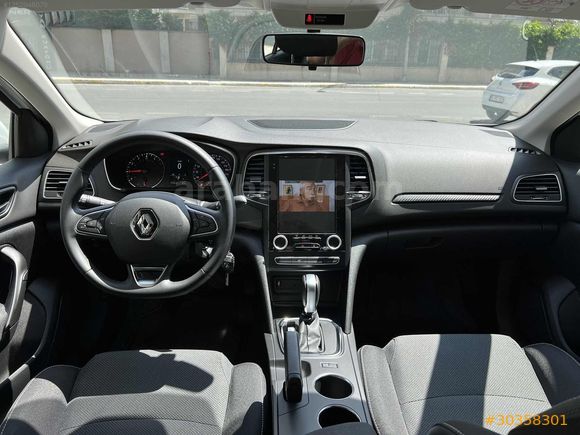 İSTANBULFİLO'DAN MEGANE OTOMATİK HAFTALIK AYLIK YILLIK KİRALAMA