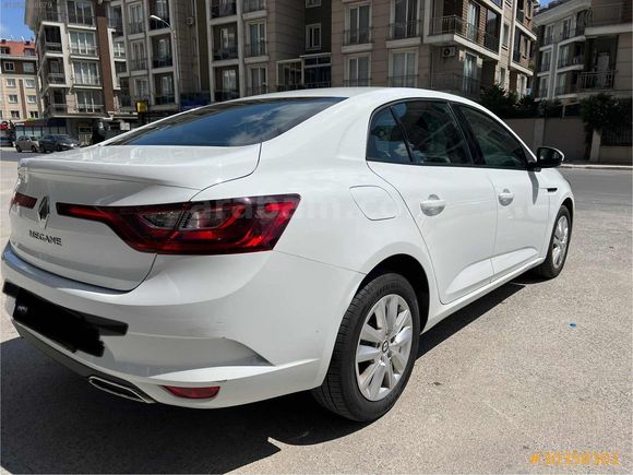 İSTANBULFİLO'DAN MEGANE OTOMATİK HAFTALIK AYLIK YILLIK KİRALAMA