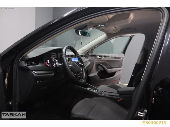 TARKAN'DAN*100 BİN PEŞİNLE*2021 OCTAVİA ELİTE HYBRİD*110 HP*