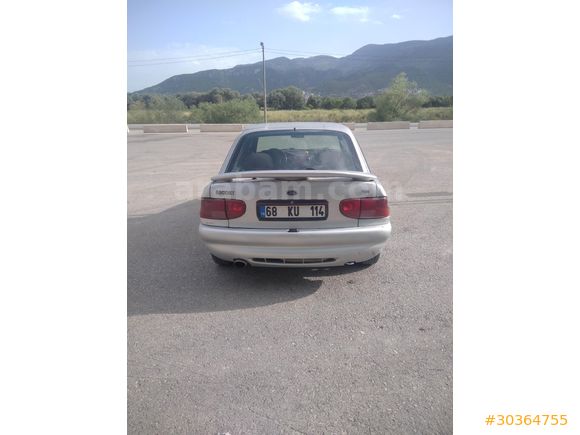 Ford escort 1.6 clx