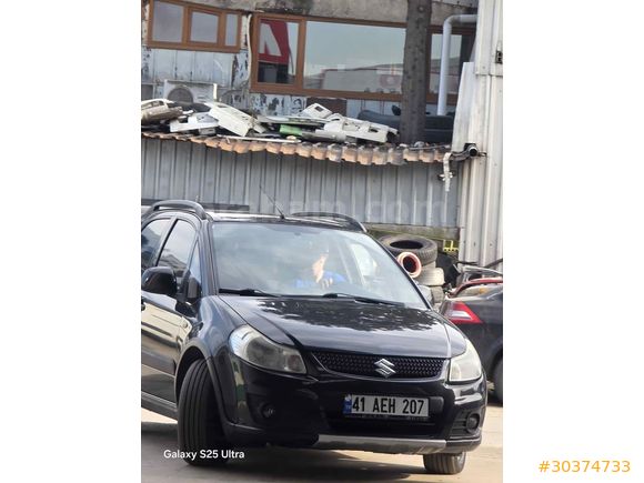 Akademisyenden Otomatik SUZUKİ SX4