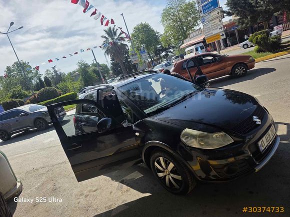 Akademisyenden Otomatik SUZUKİ SX4