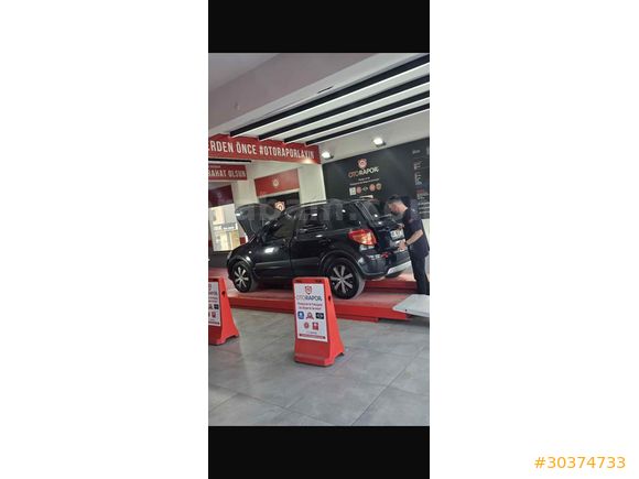 Akademisyenden Otomatik SUZUKİ SX4