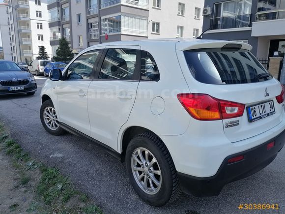 ÖĞRETİM GÖREVLİSİNDEN Mitsubishi ASX 1.6 MIVEC Invite 2011 Model 