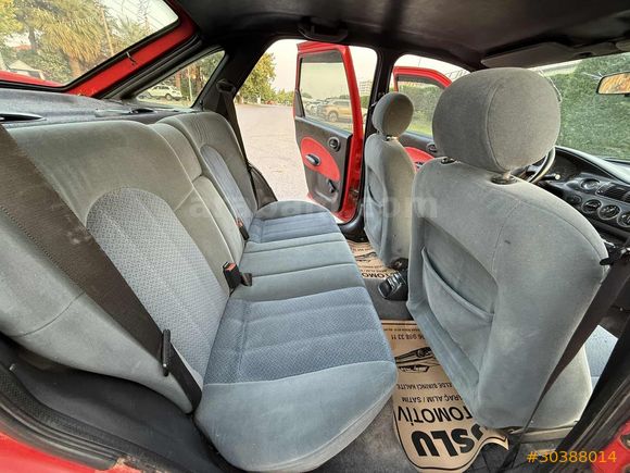 USLU OTOMOTİVDEN KLİMALI FORD ESCORT CLX