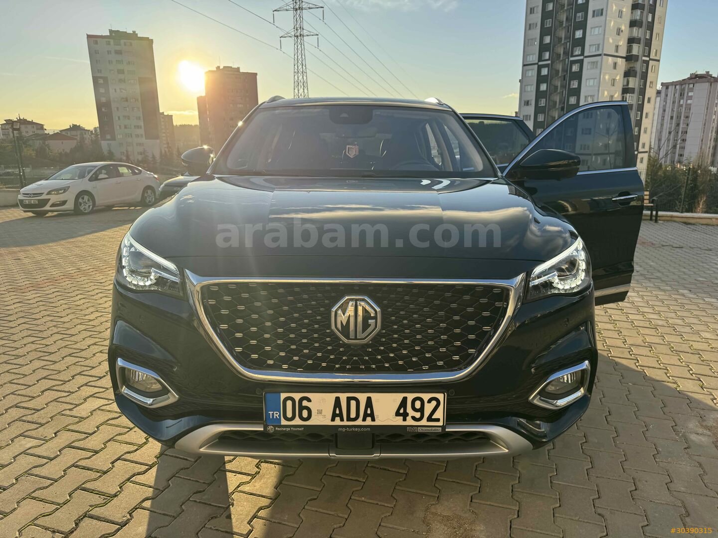 Sahibinden MG HS 1.5 T-GDI Luxury 2024 Model 1