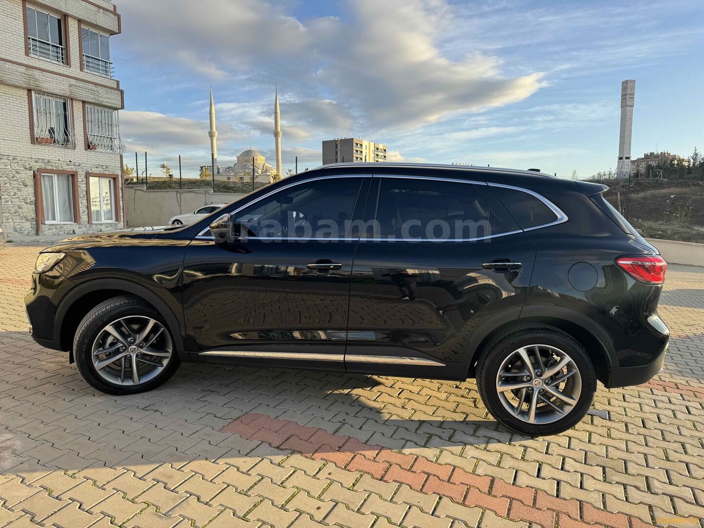 Sahibinden MG HS 1.5 T-GDI Luxury 2024 Model 5