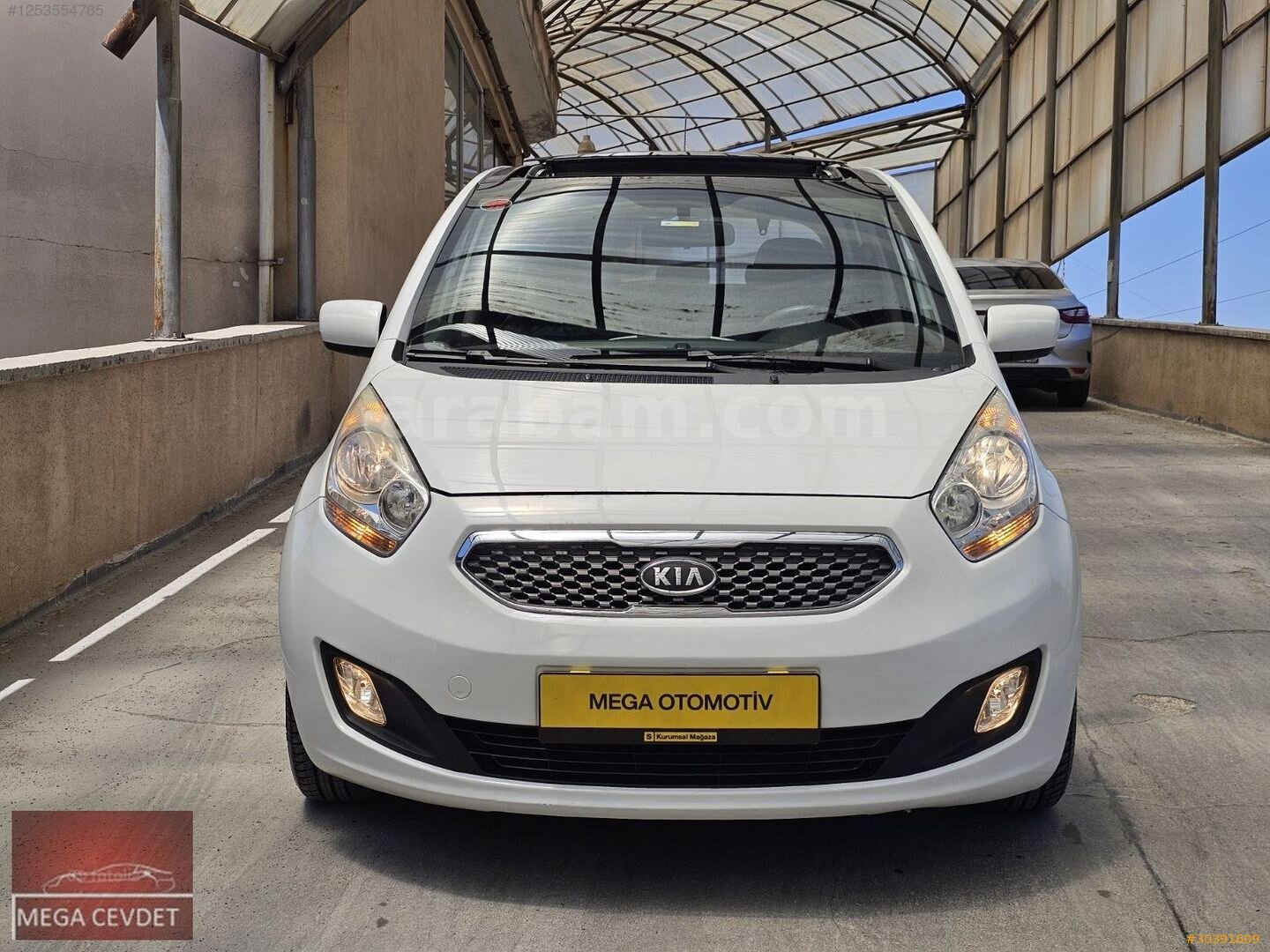 Galeriden Kia Venga 1.6 CRDi Panaroma Plus 2011 Model Gaziantep 191.000 km Beyaz 1