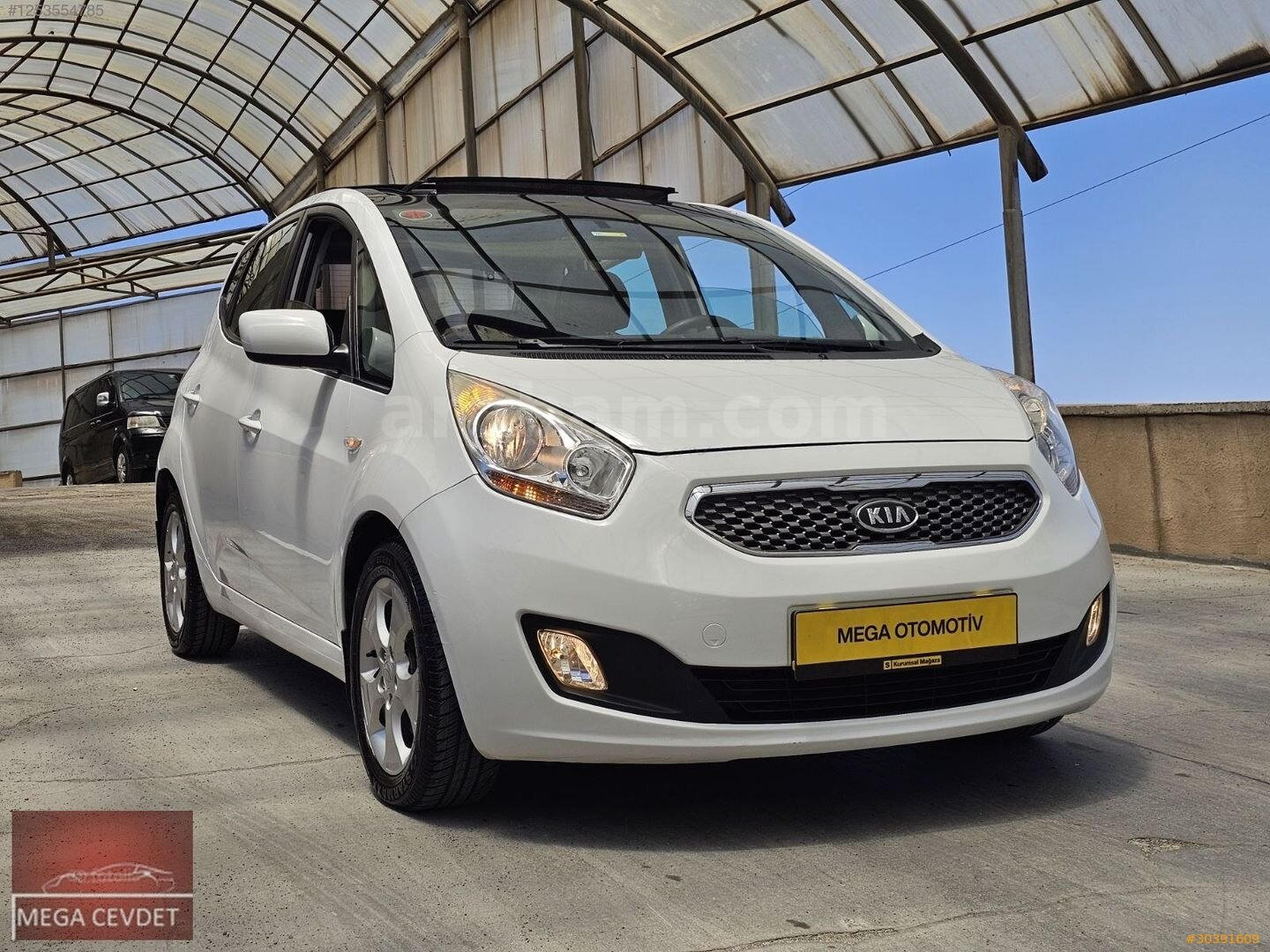 Galeriden Kia Venga 1.6 CRDi Panaroma Plus 2011 Model Gaziantep 191.000 km Beyaz 3