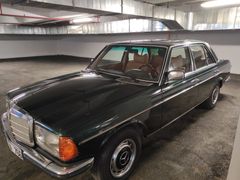 KOLEKSİYONLUK KLASİK ARAÇ, MERCEDES W123 200D
