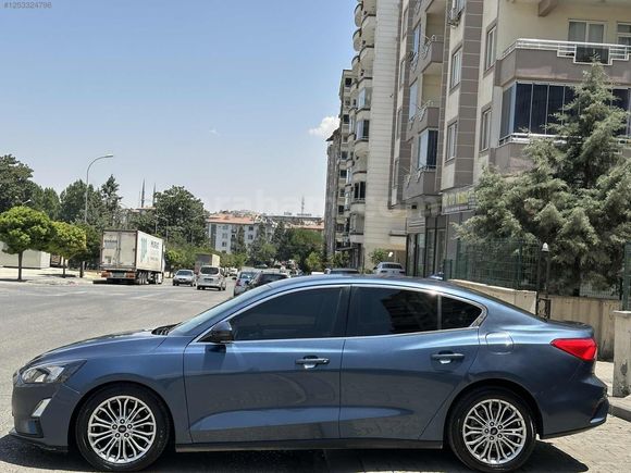 2020 Model focus Titanium otomatik 8 ileri 120 hp eksper raporlu