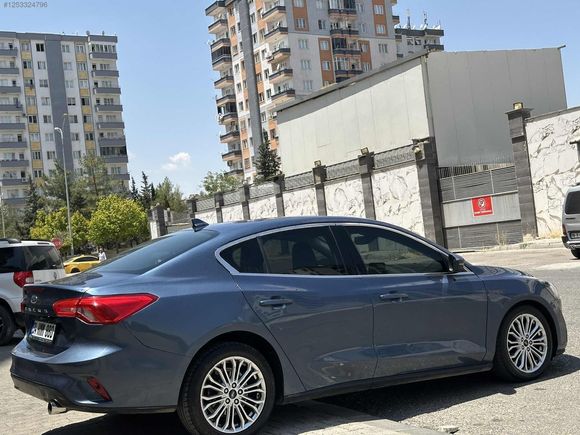 2020 Model focus Titanium otomatik 8 ileri 120 hp eksper raporlu
