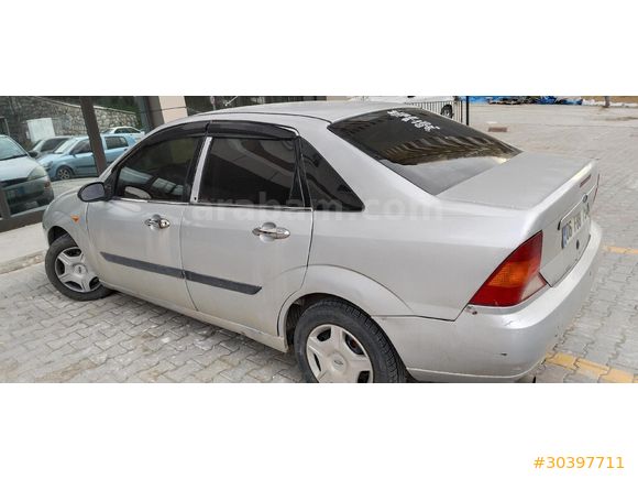 Sahibinden Ford Focus 1.6 Ambiente 1999 Model Ankara