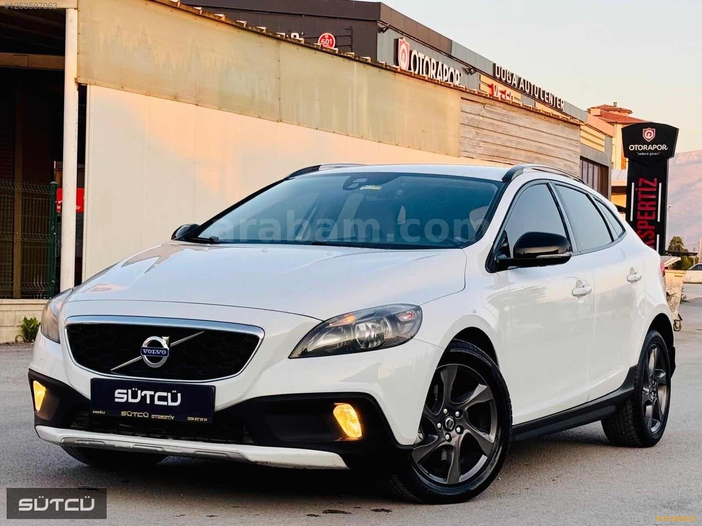 *SÜTCÜ* FARKIYLA K.K 12 AY TAKSİT DÜŞÜK KM BAKIMLI V40 5
