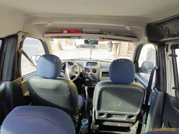 Sahibinden Peugeot Partner 1.9 D 2004 Model