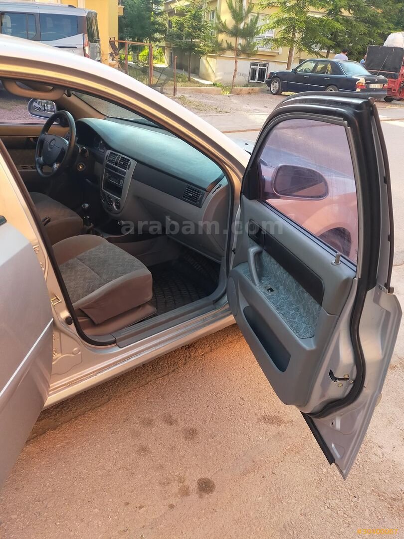 Sahibinden Chevrolet Lacetti 1.6 SX 2004 Model Ankara 296.300 km Gri (Gümüş) 6