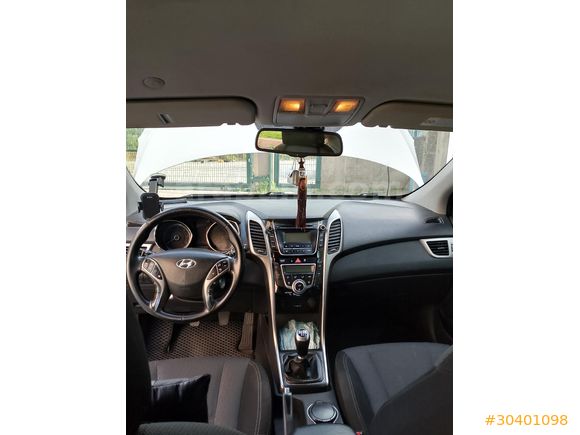 Sahibinden Hyundai i30 1.6 CRDi Style 2013 Model