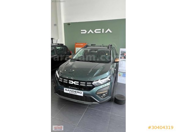 2025 MODEL 0KM OTOMATİK SANDERO'LAR