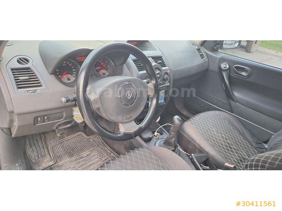 Sahibinden Renault Megane 1.4 Authentique 2005 Model