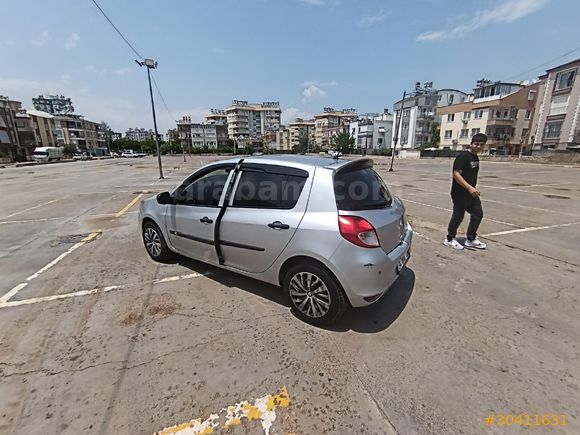 Sahibinden Renault Clio 1.5 dCi Authentique 2011 Model Antalya