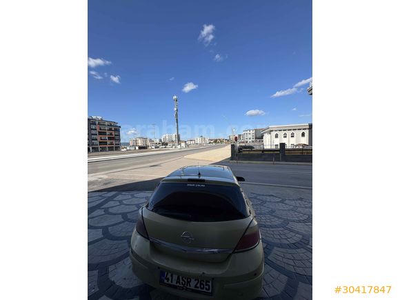 Sahibinden Opel Astra 1.6 Elegance 2005 Model takas olur acil  