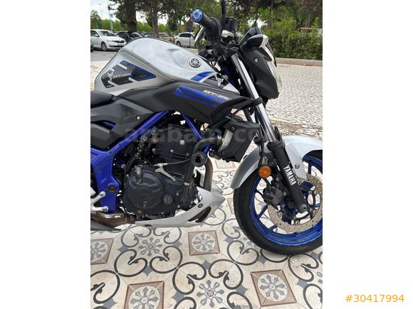 Yamaha MT 25