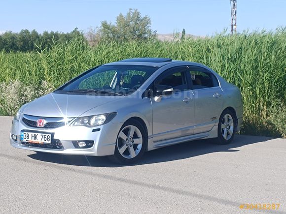 Sahibinden Honda Civic 1.6 i-VTEC Elegance 2010 Model