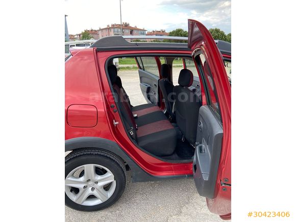 DÜŞÜK KM'Lİ - BAKIMLI DACİA SANDERO