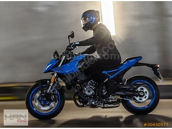Suzuki GSX 8S