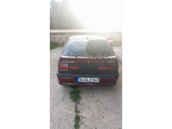 Sahibinden Renault R 19 1.4 RN 1997 Model muayene yeni