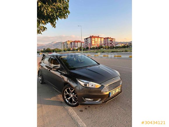 Sahibinden Ford Focus 1.6 Ti-VCT Titanium 2015 Model 