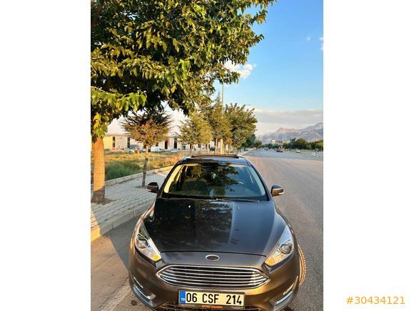 Sahibinden Ford Focus 1.6 Ti-VCT Titanium 2015 Model 