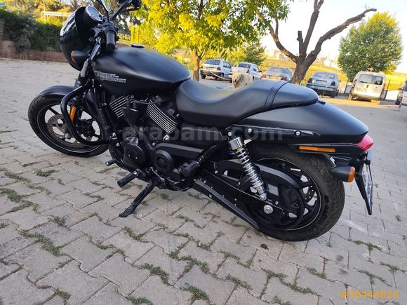 2017 MODEL 15 BİN KİLOMETREDE HATASIZ HASARSIZ Harley-Davidson