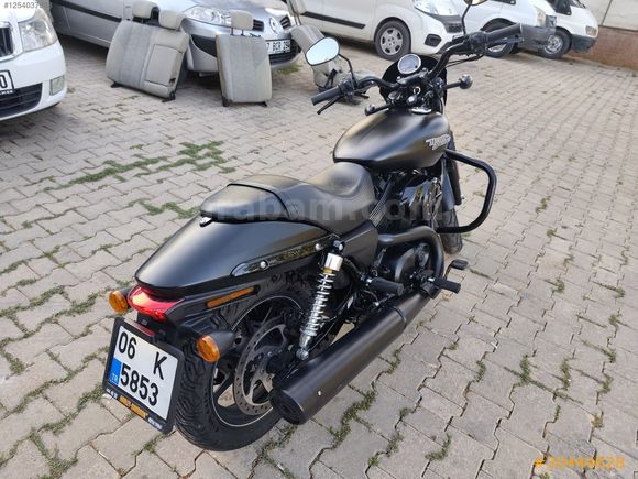 2017 MODEL 15 BİN KİLOMETREDE HATASIZ HASARSIZ Harley-Davidson