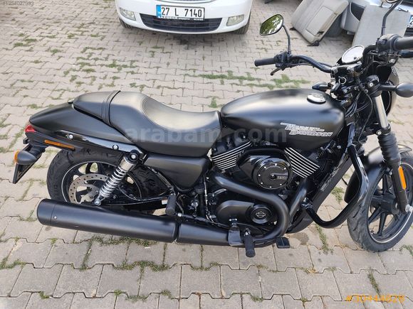 2017 MODEL 15 BİN KİLOMETREDE HATASIZ HASARSIZ Harley-Davidson