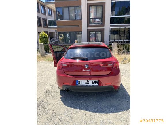 Sahibinden Alfa Romeo Giulietta 1.6 JTD Distinctive 2013 Model 