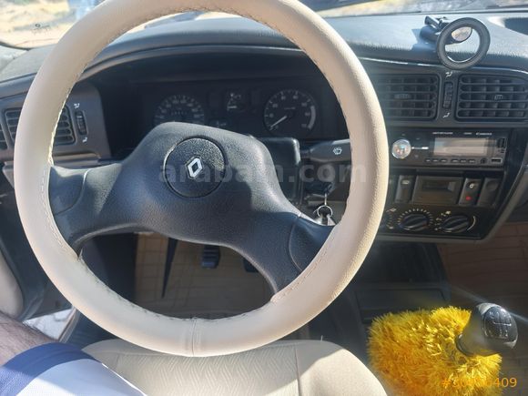 Sahibinden Renault R 19 1.4 Karbüratörlü Europa RNA 1998 Model